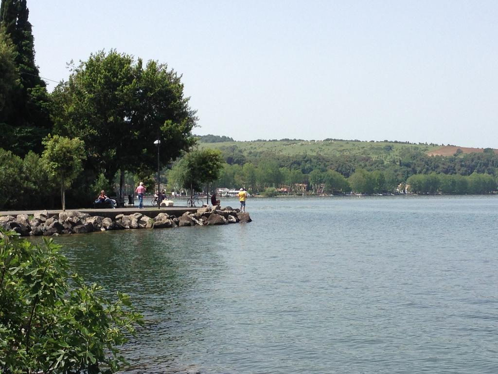 La Casa Sul Lago Anguillara Sabazia Szoba fotó